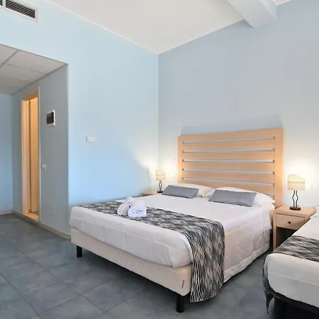 Cala Della Torre Resort 4*