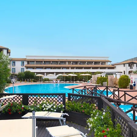 منتجع Cala Della Torre