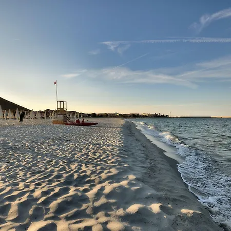 Cala Della Torre منتجع