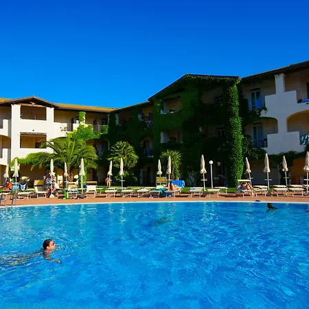 Cala Della Torre 4* لا كاليتا