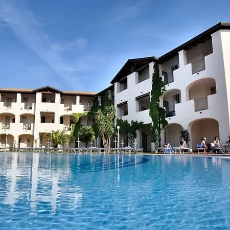 Cala Della Torre 4*