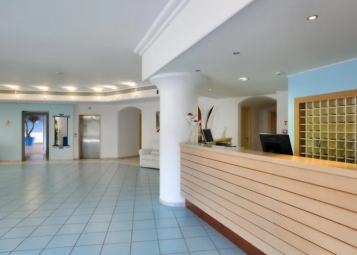 Cala Della Torre Resort 4*