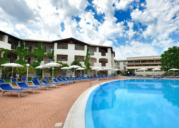 Resort Cala Della Torre 4*