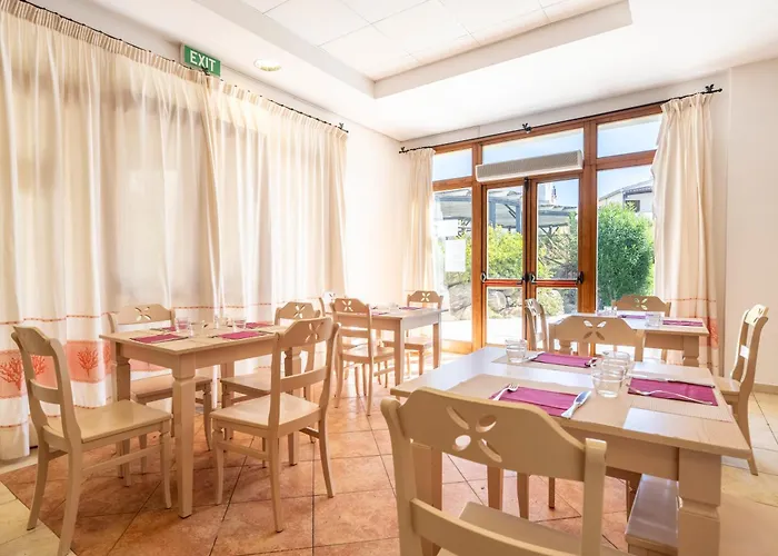 Cala Della Torre Resort