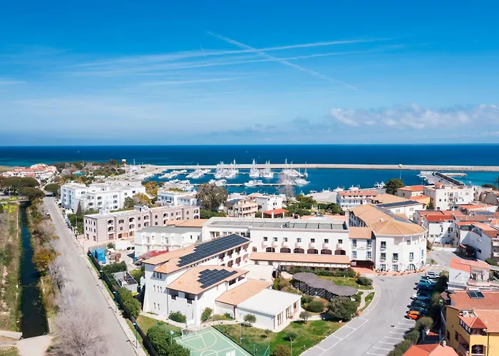 Cala Della Torre Resort La Caletta