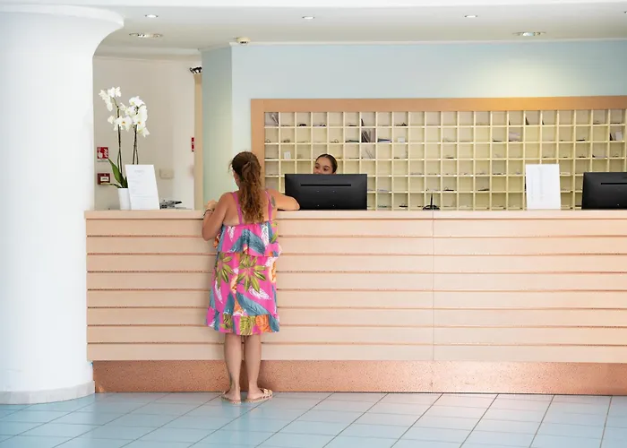 Cala Della Torre La Caletta