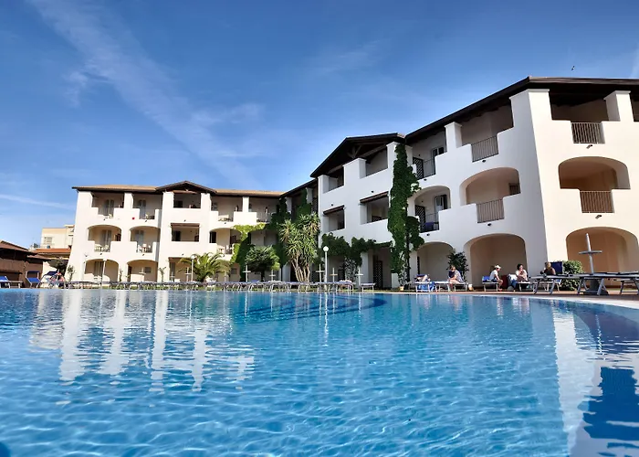 Resort Cala Della Torre 4*