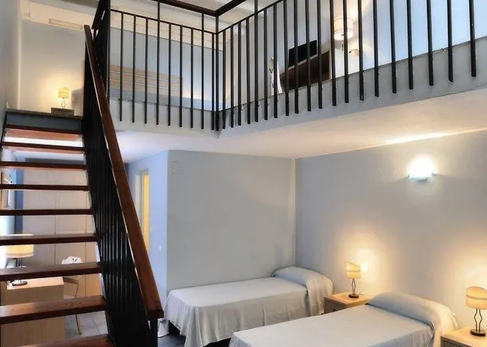 Cala Della Torre Resort