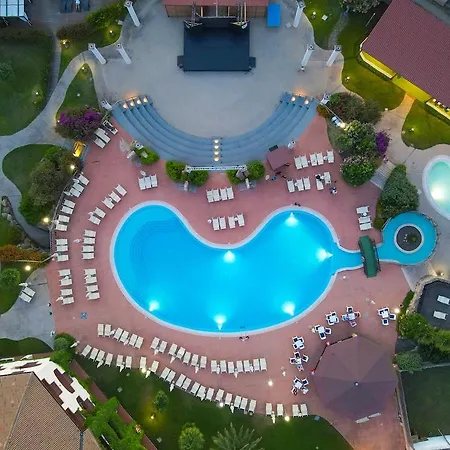 Cala Della Torre 4* Ла-Калетта