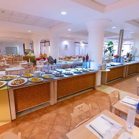 Cala Della Torre Курортный комплекс 4*