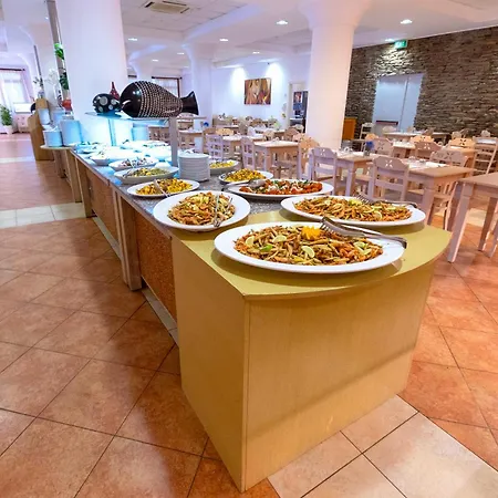 Θέρετρο Cala Della Torre 4*