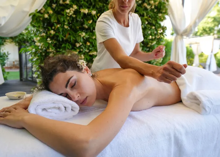 Cala Della Torre Station touristique 4*